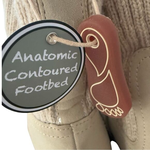 Mia Kara Knit Cuff Lug Sole Chelsea Boot Sand Tan Women’s Size 7 - Picture 8 of 14